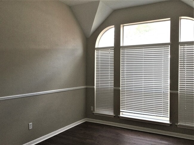 Building Photo - 15007 Red Cedar Bluff Ln