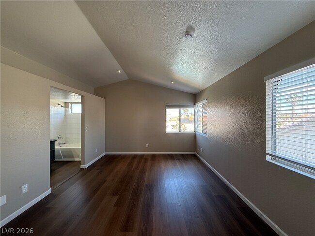 Building Photo - 2744 Chokeberry Ct
