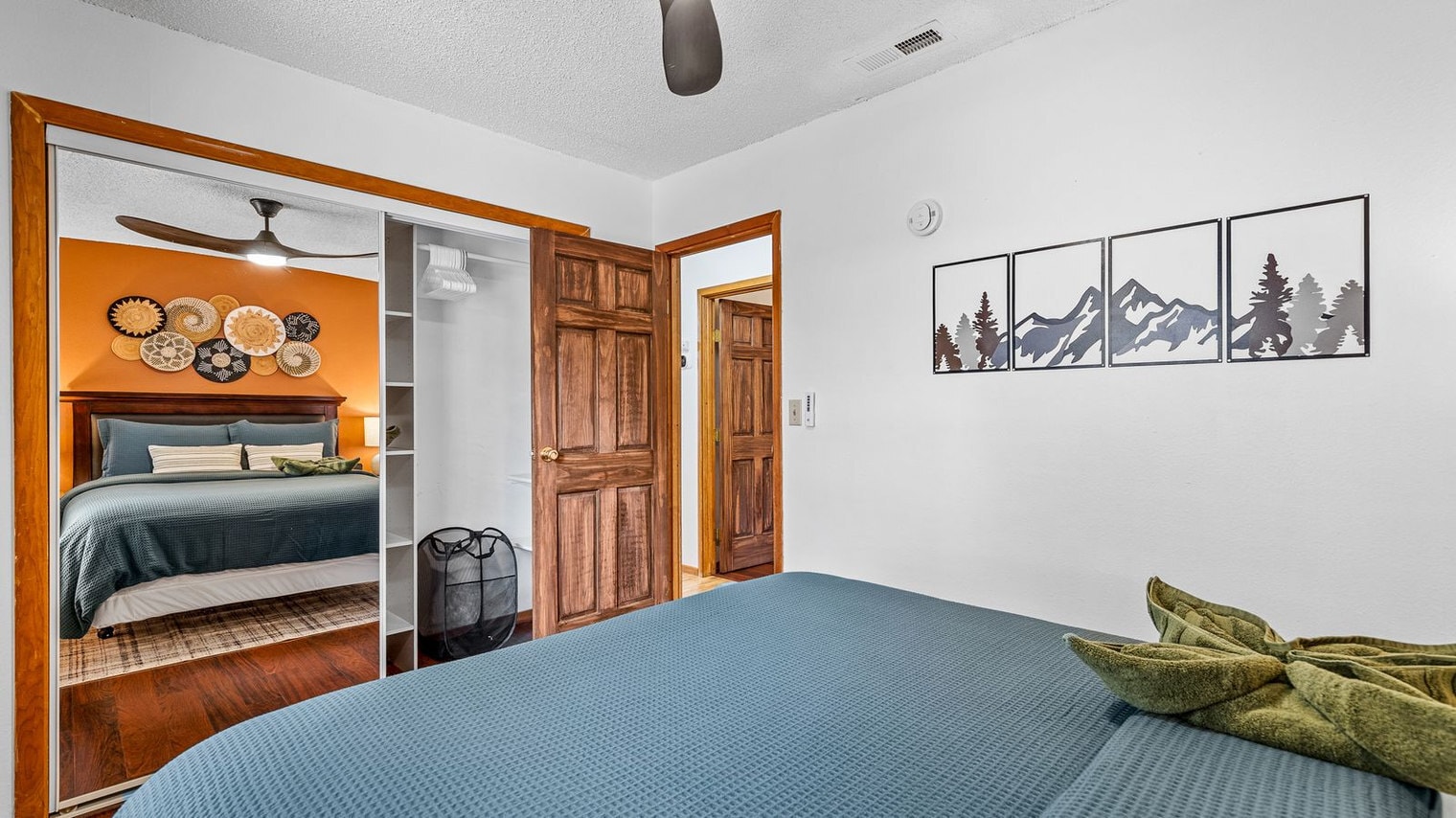 Building Photo - 210 Kiowa