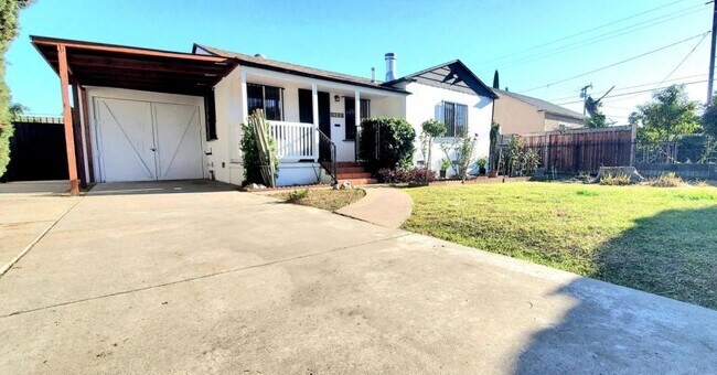 Building Photo - 3106 San Pierre Dr