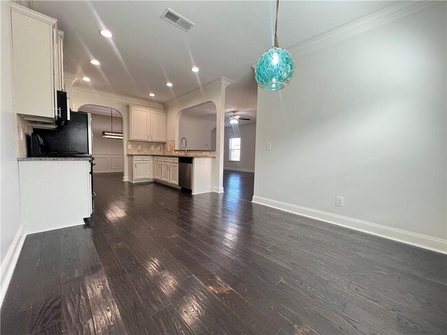 Building Photo - 5245 Bucknell Trace