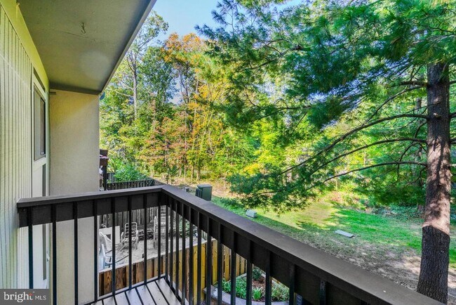 Building Photo - 2246 White Cornus Ln