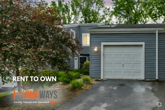 Building Photo - 1013 Fairways Dr