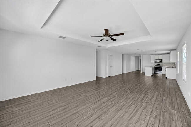 Building Photo - 4417 Benham Dr
