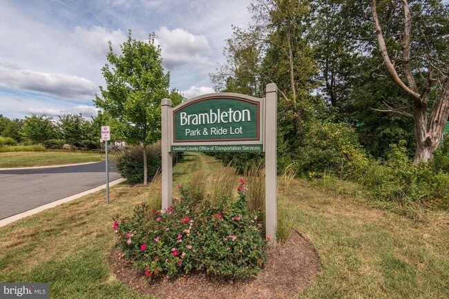 Building Photo - 42211 Yancey Terrace