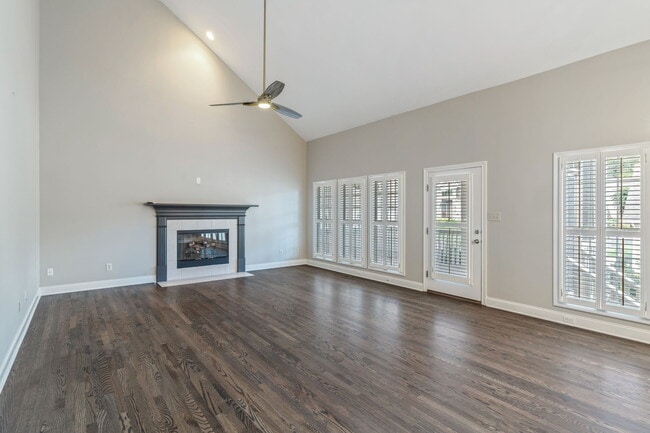 Building Photo - 9230 Honors Way