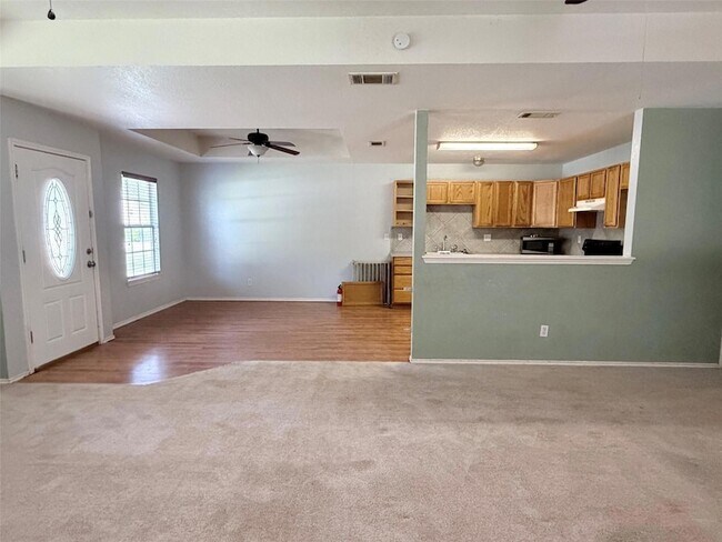 Building Photo - 142 Nuuanu Ln