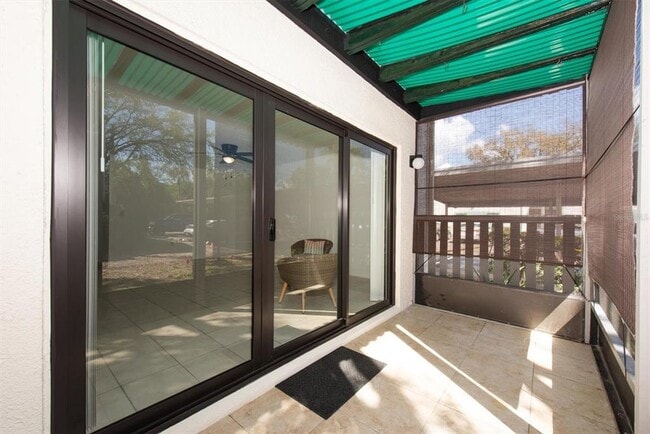 Building Photo - 11410 8th Way N