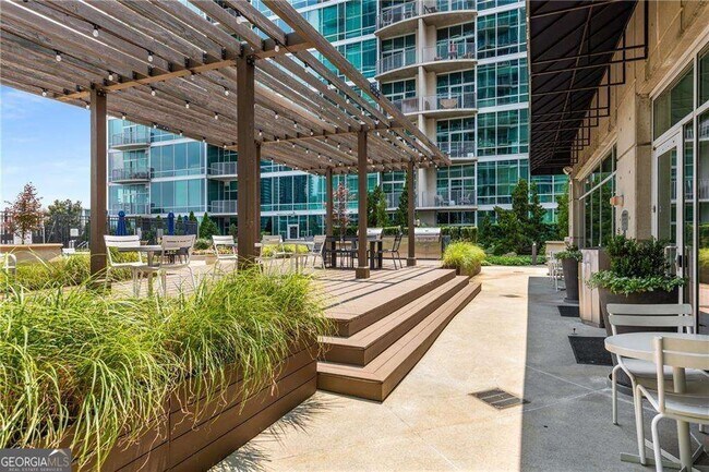 Building Photo - 923 Peachtree St NE