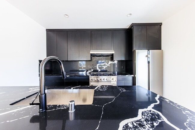 Building Photo - 1954 Purdue Ave