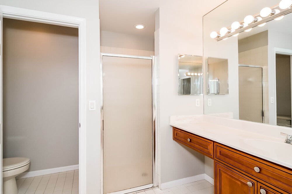 Building Photo - 23410 Serene Meadow Dr S