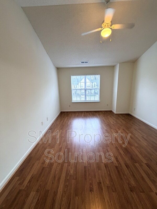 Building Photo - 5106 Bartholomew's Ln