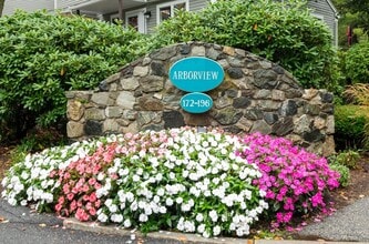 Building Photo - 178 Bishops Forest Dr