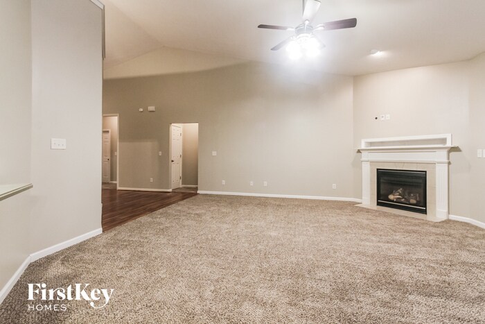 Building Photo - 1545 Old Thicket Ct
