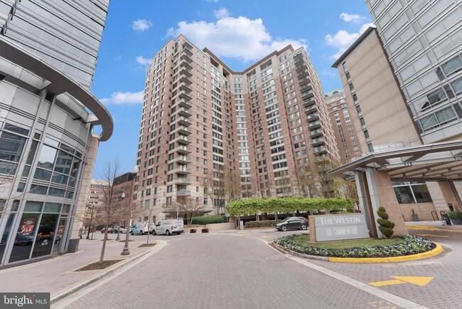 Building Photo - 851 N Glebe Rd