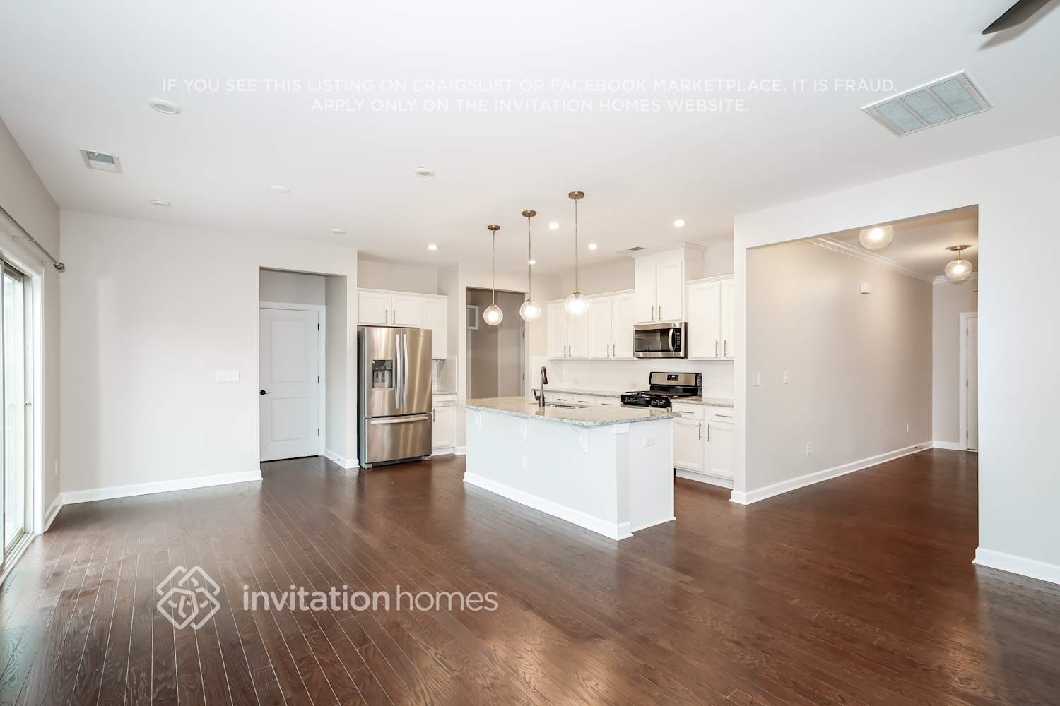 Building Photo - 8617 Caruthers Dr
