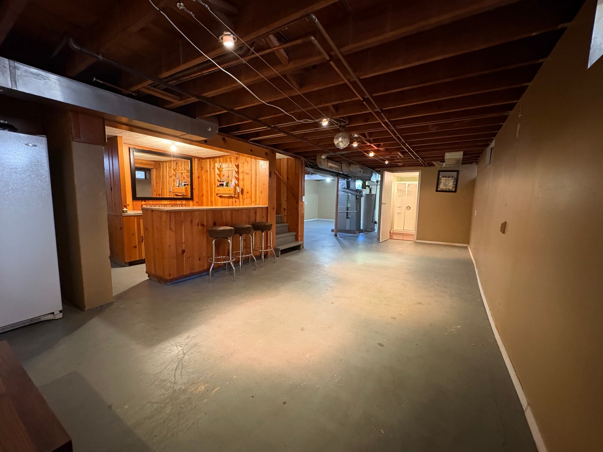 Building Photo - 122 Park Ave