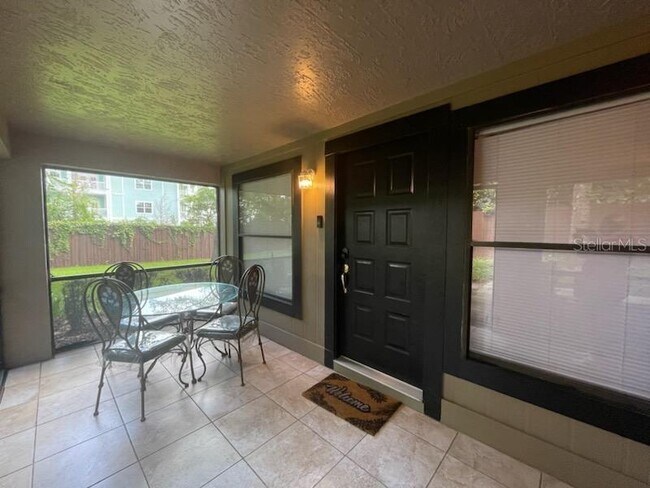 Building Photo - 14739 Norwood Oaks Dr