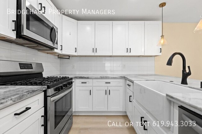 Building Photo - 4776 Yuma Ave