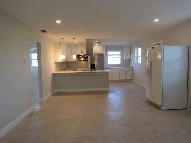 Building Photo - 4050 4th St N