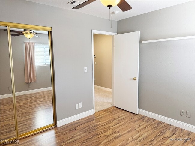 Building Photo - 2062 Club Crest Way