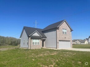Building Photo - Newer Rental Home in Smyrna