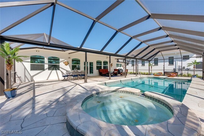 Building Photo - 1410 Curlew Ave