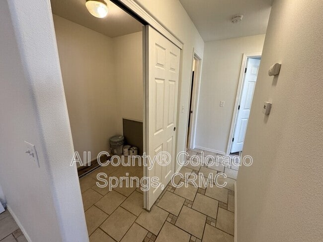 Building Photo - 5030 El Camino Dr