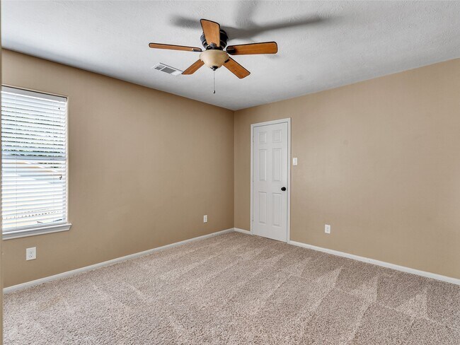 Building Photo - 24543 Pelican Hill Dr