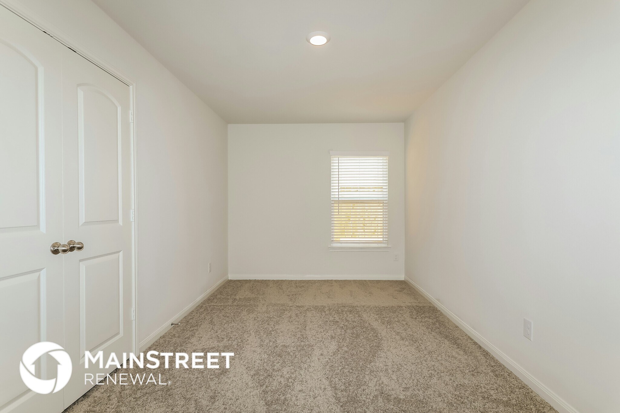 Building Photo - 26869 Steinbeck Dr