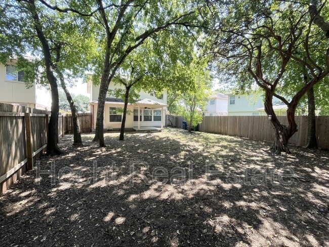 Building Photo - 2510 Wilma Rudolph Rd