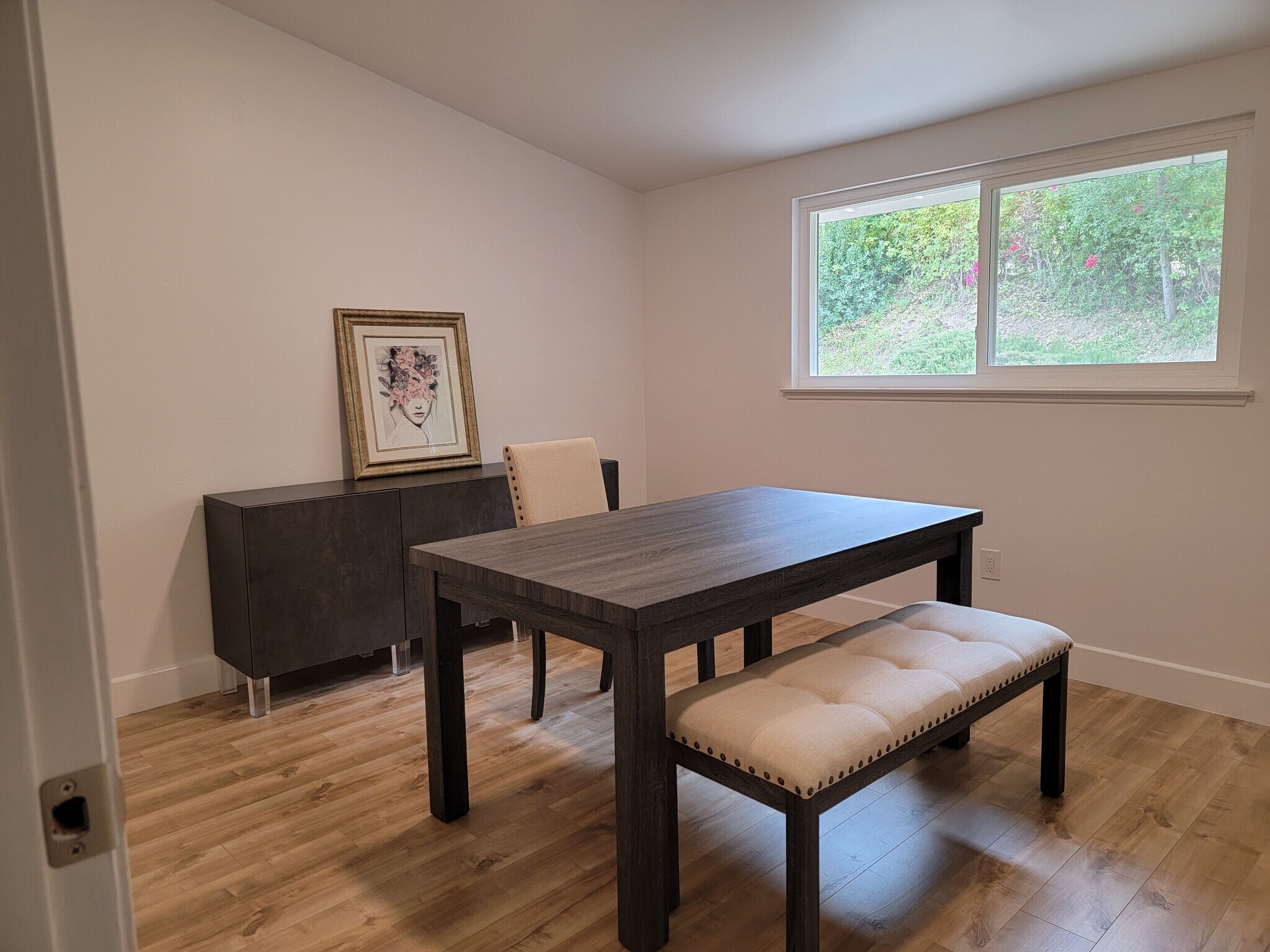 Building Photo - 16974 Escalon Dr