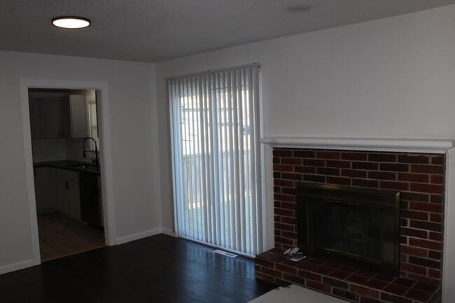 Building Photo - 18008 E 27 St S