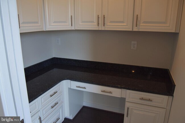 Building Photo - 19974 Abram Ter