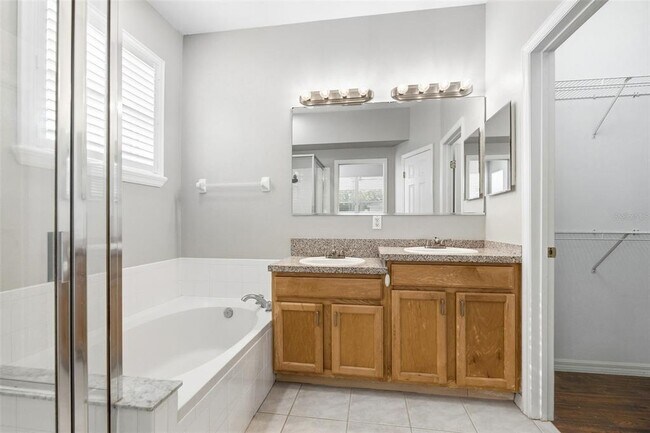 Building Photo - 14330 Tree Swallow Way