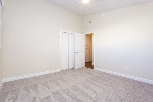 Building Photo - Newly updated Single-Story in Clairemont