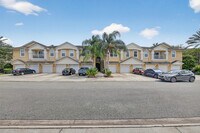 Building Photo - 209 Larkin Pl