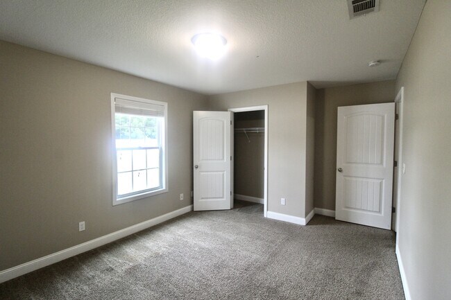 Building Photo - 311 Tranquil Bridge Ln