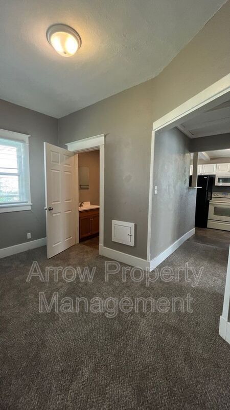 Building Photo - 3061 W Street