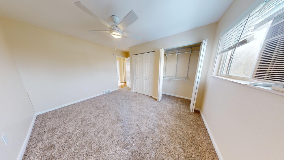 Building Photo - 1318 Luzzo Ct