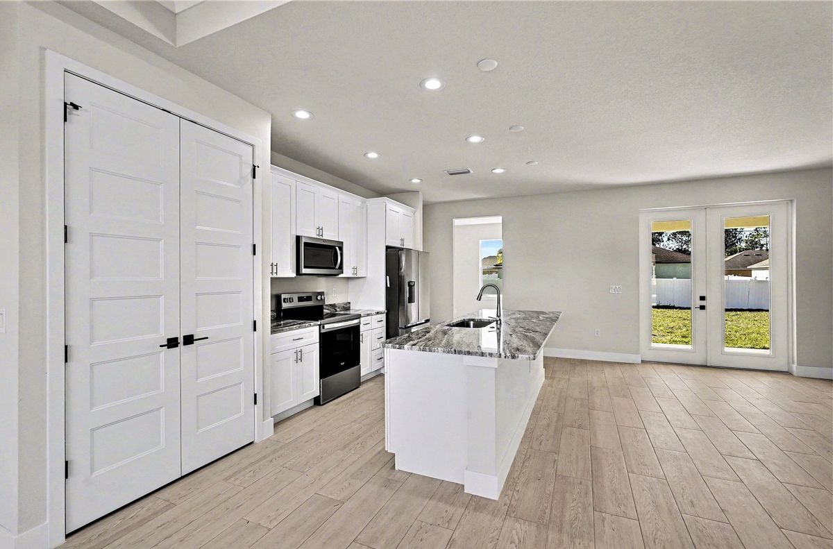 Building Photo - 276 Americana Blvd NW