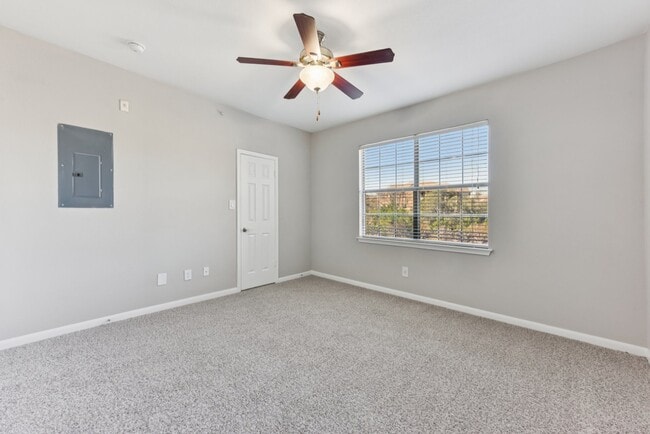 Floorplan - Sonterra Apartment Homes