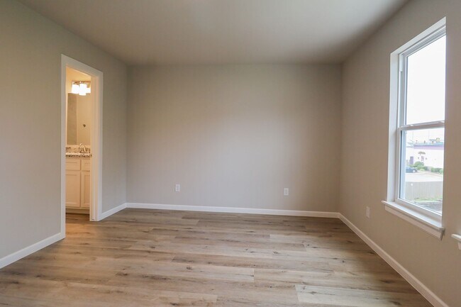 Building Photo - New Construction | 3 Bedroom | 2.5 Bathroom | Sand Springs