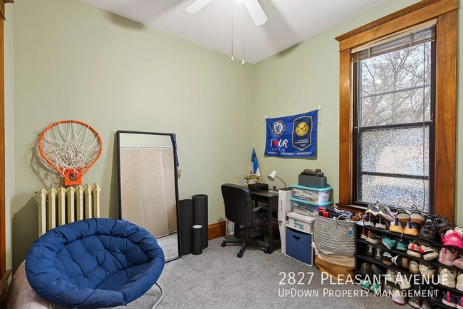 Building Photo - 2827 Pleasant Ave