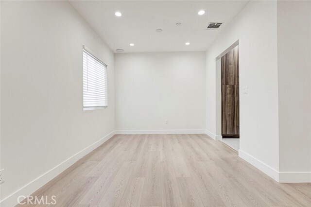 Building Photo - 13327 Strathern St