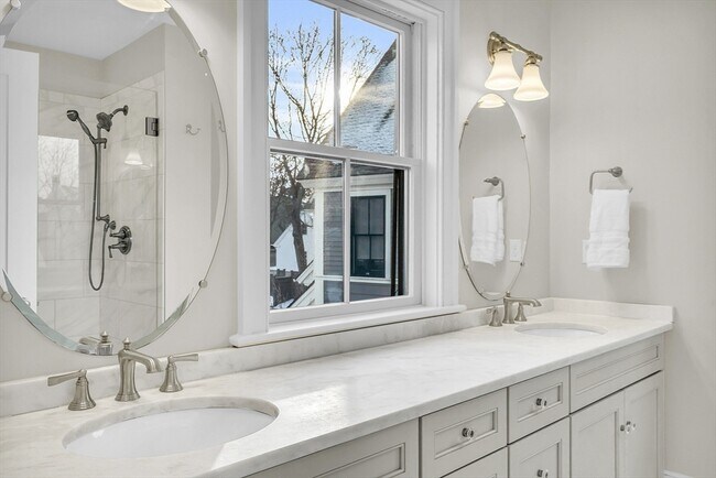 Building Photo - 21 Saw Mill Cir