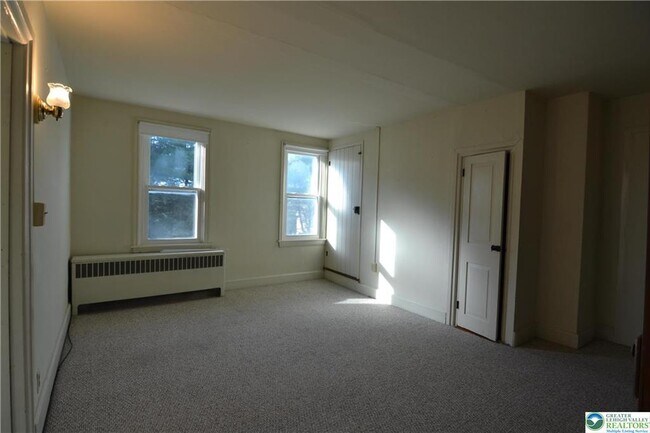 Building Photo - 1450 Church Ln