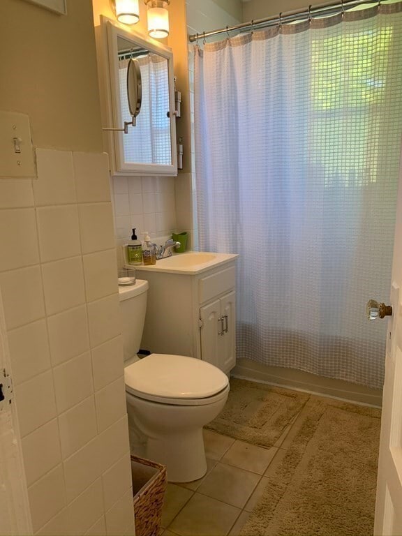 Building Photo - 217 Reservoir Rd