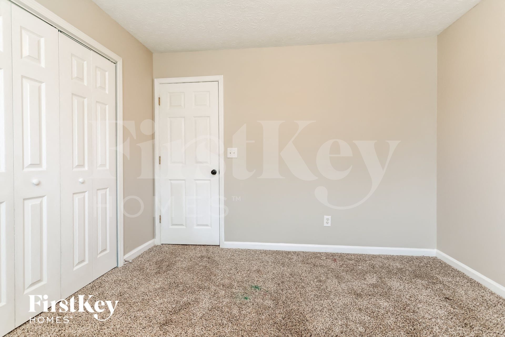 Building Photo - 204 Whistleville Ct