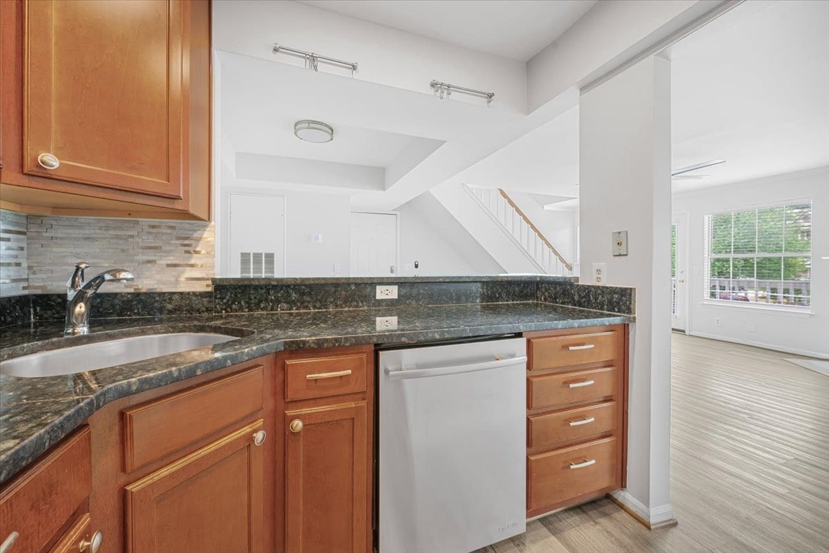 Building Photo - 5820 Inman Park Cir